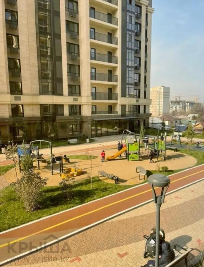 Жк Атамекен В Элитном Районе, 2 Комнатная Almatý Exterior foto